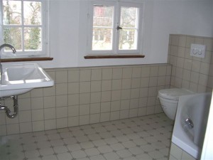 Das Bad erstrahlt in neuem Glanz.